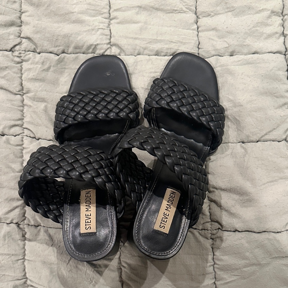 Steve Madden Black Woven Sandals